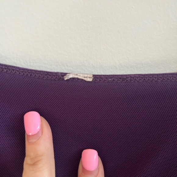 Lululemon plum rank, thick adjustable straps, built in bra, thin light fitted - Picture 7 of 7